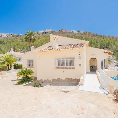 Alzhara Moraira